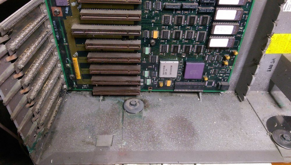 IBM PS/2 (Model 60) unpacked opened cleaned
